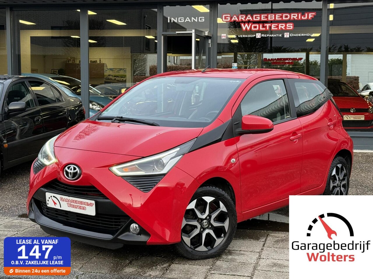 Toyota Aygo - 1.0 VVT-i x-play CAMERA CARPLAY LED NW APK - AutoWereld.nl