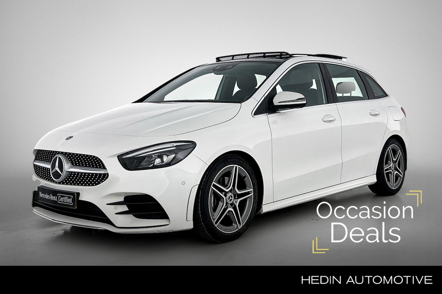Mercedes-Benz B-klasse - B 180 Automaat Business Solution AMG | Advantage Pakket | Panoramadak | LED | Stoelverwarm - AutoWereld.nl