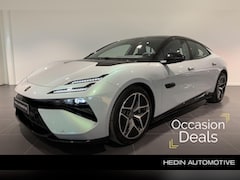 Lotus Emeya - Base 102 kWh | Elektrische Trekhaak | Alcantara - Carbon Stuurwiel | Zwarte badges | Intel