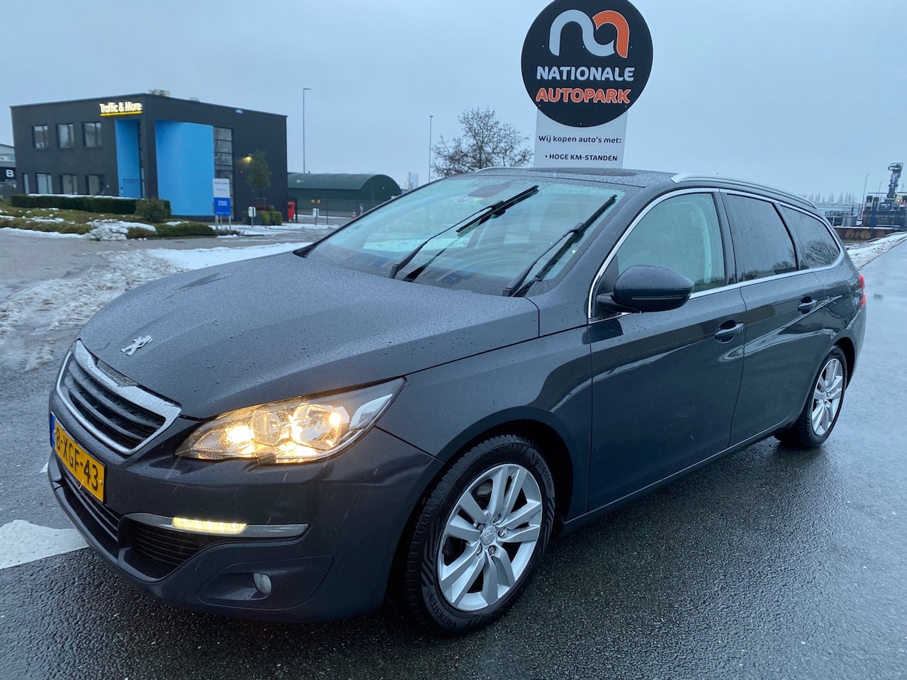 Peugeot 308 SW - 2014 * 1.6 BlueHDI Blue Lease Executive * EURO6 - AutoWereld.nl