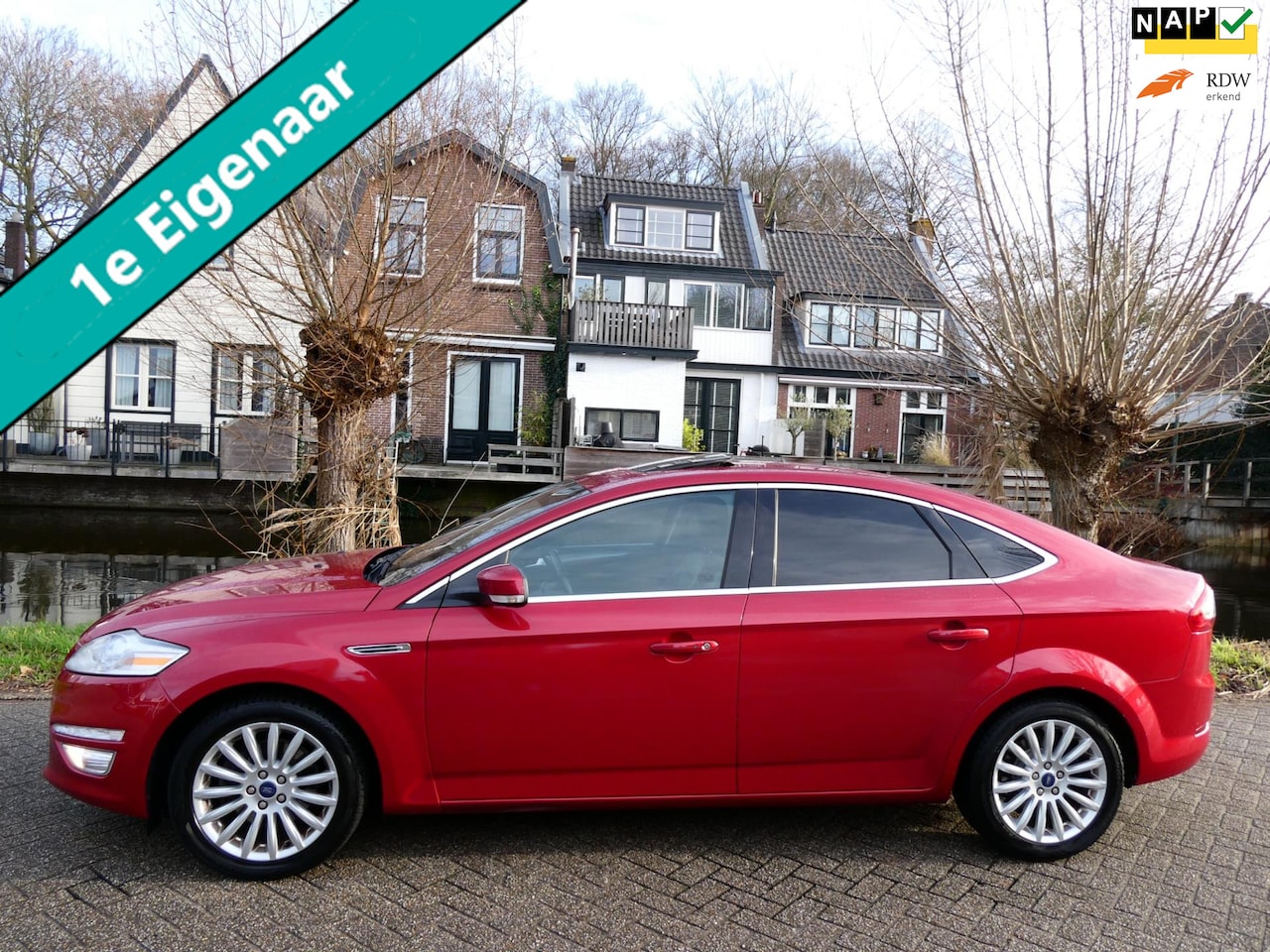 Ford Mondeo - 1.6i Platinum 5-drs 160pk 1e eig. Clima Navi Schuifdak Trekhaak 1600kg - AutoWereld.nl