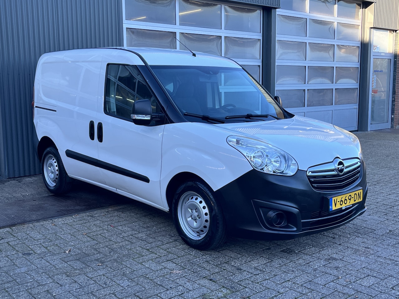 Opel Combo - 1.3 CDTi L1H1 Edition Turbo defect Airco Schuifdeur Trekhaak   Turbo Broken Turbo Kaput !! - AutoWereld.nl