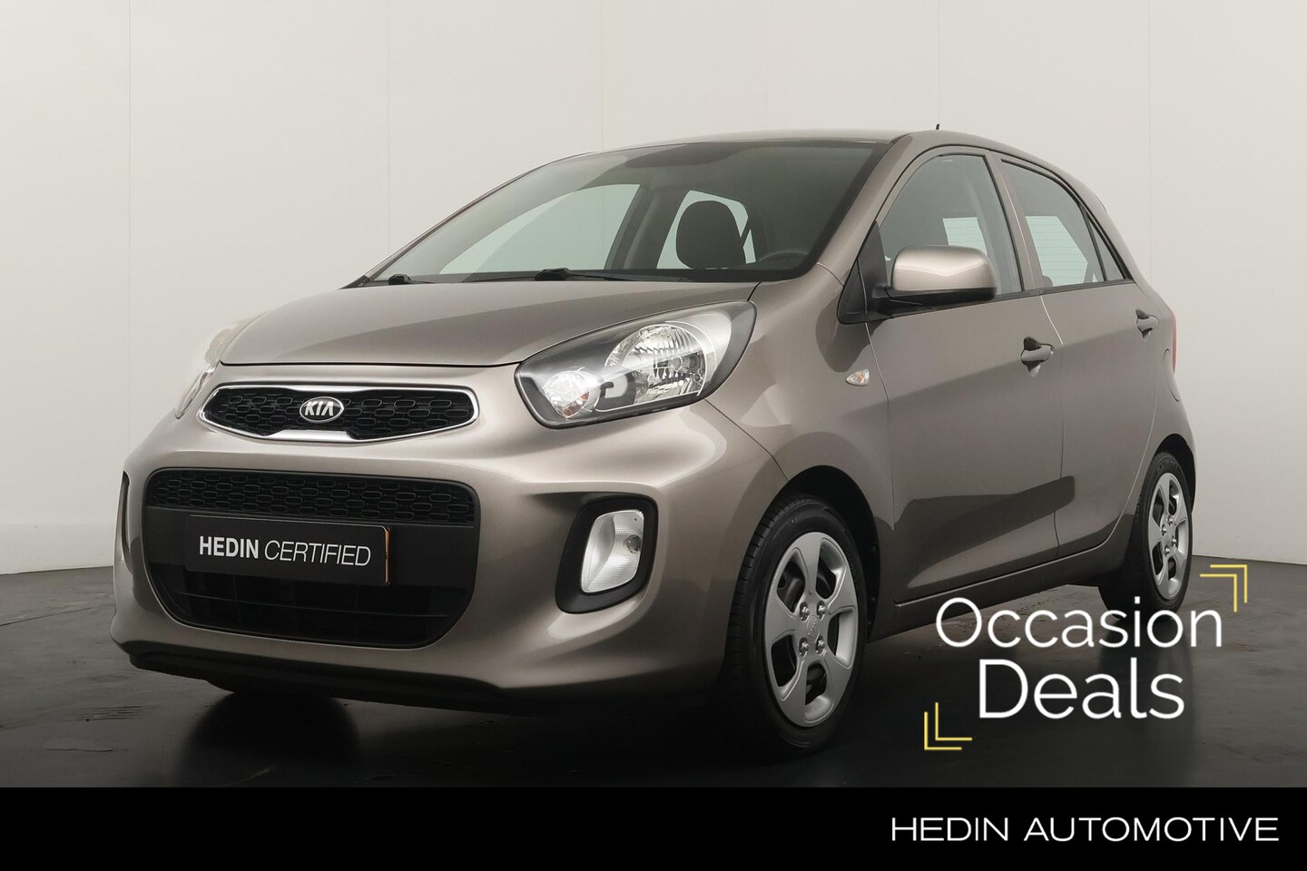 Kia Picanto - 1.0 69pk CVVT ComfortLine | Airco | Trekhaak | Centrale deurvergrendeling | Radio | - AutoWereld.nl