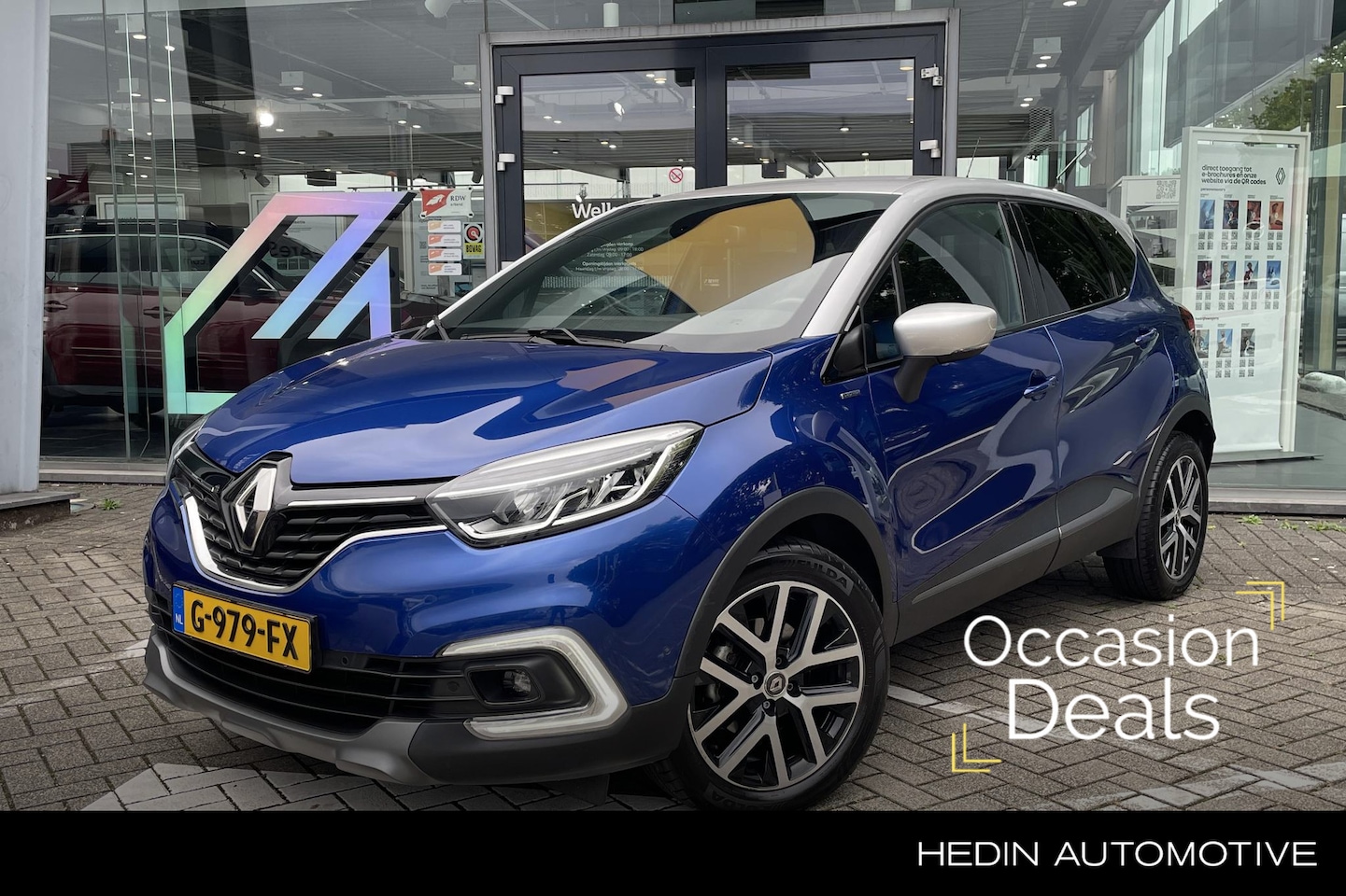 Renault Captur - 1.3 TCe Version S AUTOMAAT | CAMERA | KEYLESS | 17INCH LICHTMETAAL | NAVIGATIE | AUTOMATIS - AutoWereld.nl