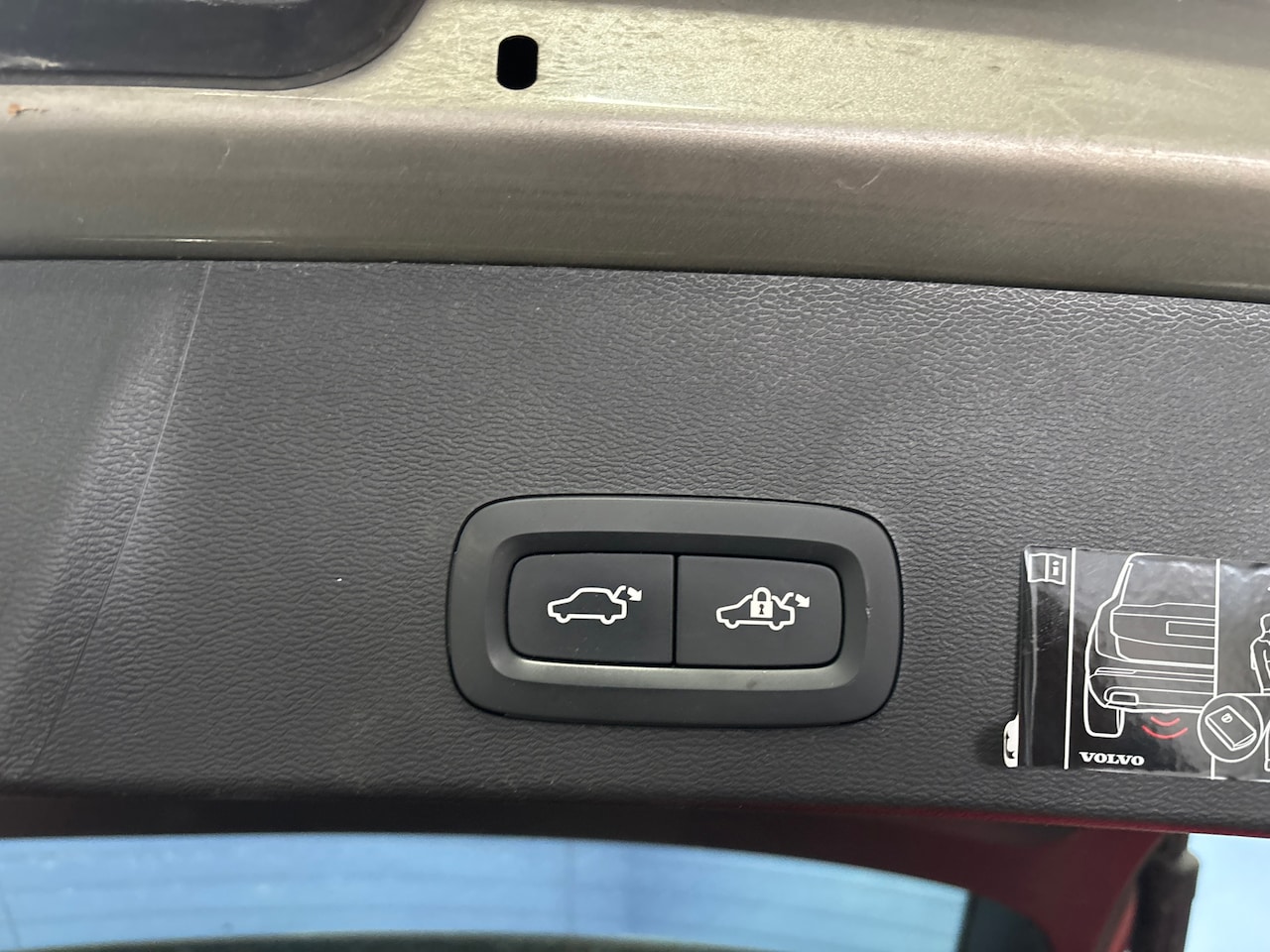 Volvo XC40 - 1.5 T5 Recharge Inscription Navi | Clima | Cruise | Leer | Trekhaak - AutoWereld.nl