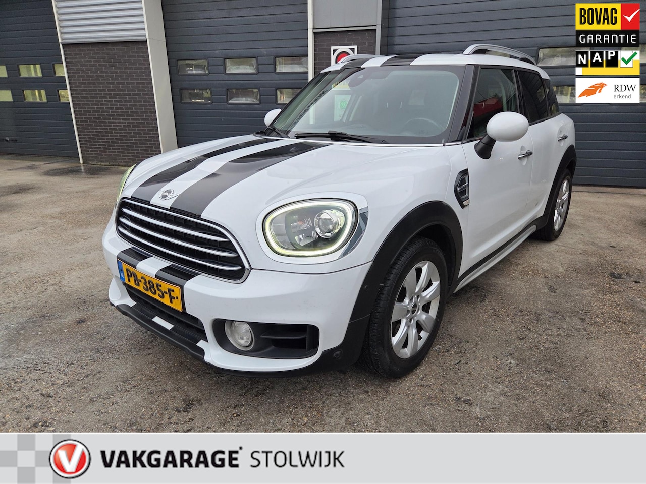 MINI Countryman - 1.5 Cooper Mini 1.5 Cooper, Automaat, Trekhaak, Navigatie/ telefoon/ PDC. - AutoWereld.nl