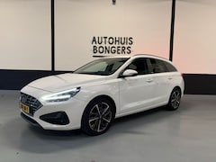 Hyundai i30 - 1.5 T-GDi MHEV Premium Sky PDC, Camera, Keyless Start/stop, BT, Stuur/Stoel verw, Navi