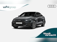 Audi A3 Limousine - 35 TFSI 150 PK S edition | Glazen panoramadak | Sportstoelen zwart microvezel-kunstleder |
