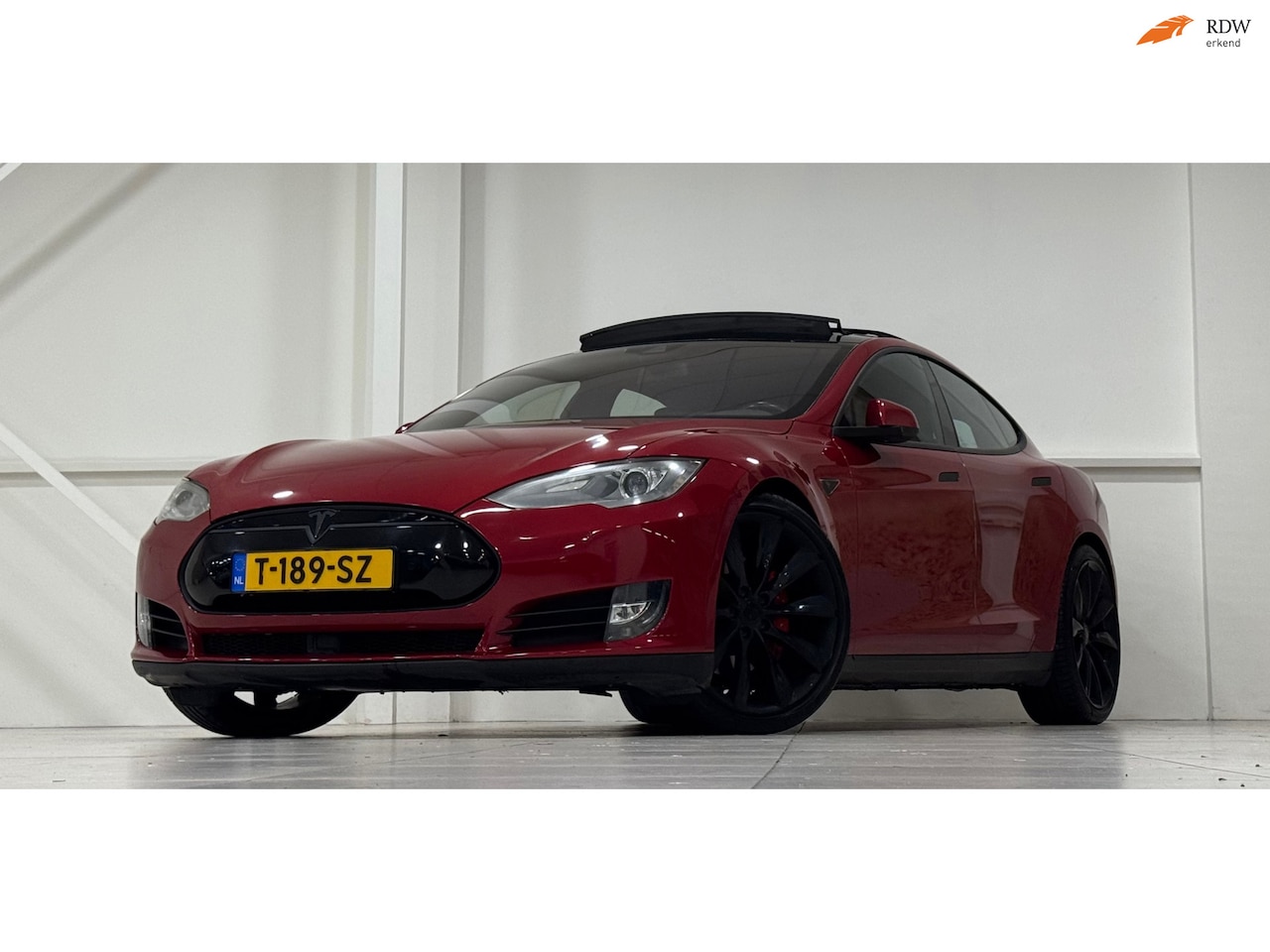 Tesla Model S - 90D Performance 735pk SOH 86% Schuif/kanteldak 21"LM velgen Mooi! - AutoWereld.nl