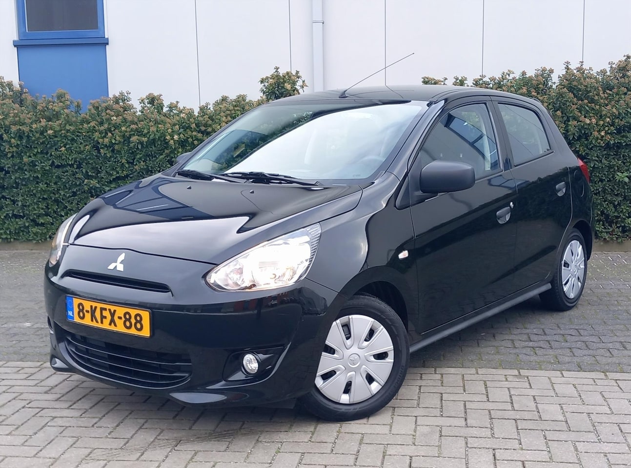 Mitsubishi Space Star - 1.0 MIVEC 71PK Inform Arco - AutoWereld.nl