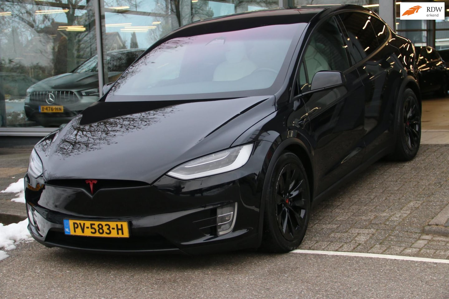 Tesla Model X - GRATIS SUPERCHARGING LIFETIME AWARD - AutoWereld.nl