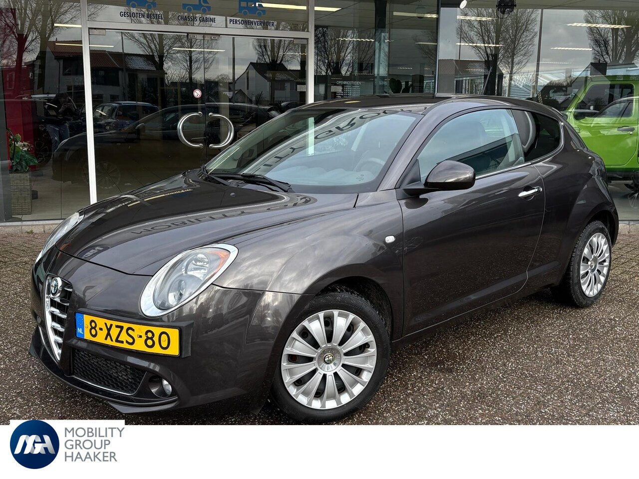 Alfa Romeo MiTo - 0.9 TwinAir Esclusivo | Navi | Climaat control | Leer | parkeersensoren | Dealer onderhoud - AutoWereld.nl