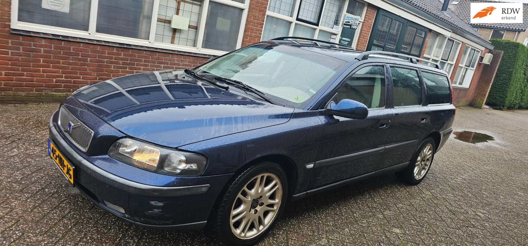 Volvo V70 - 2.4 T Ocean Race aut - AutoWereld.nl