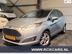 Ford Fiesta - 1.0 EcoBoost Titanium Nieuwe Distributieriem Navi Stoelverw PDC 12 MND Garantie