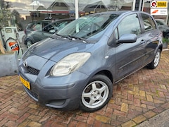 Toyota Yaris - 1.3 VVTi Aspiration, automaat, trekhaak