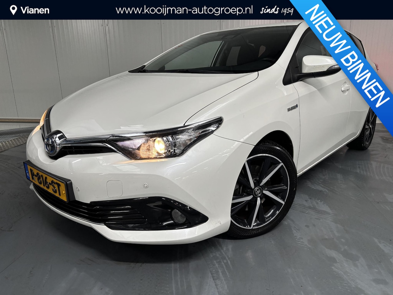 Toyota Auris - 1.8 Hybrid Dynamic 1.8 Hybrid Dynamic - AutoWereld.nl