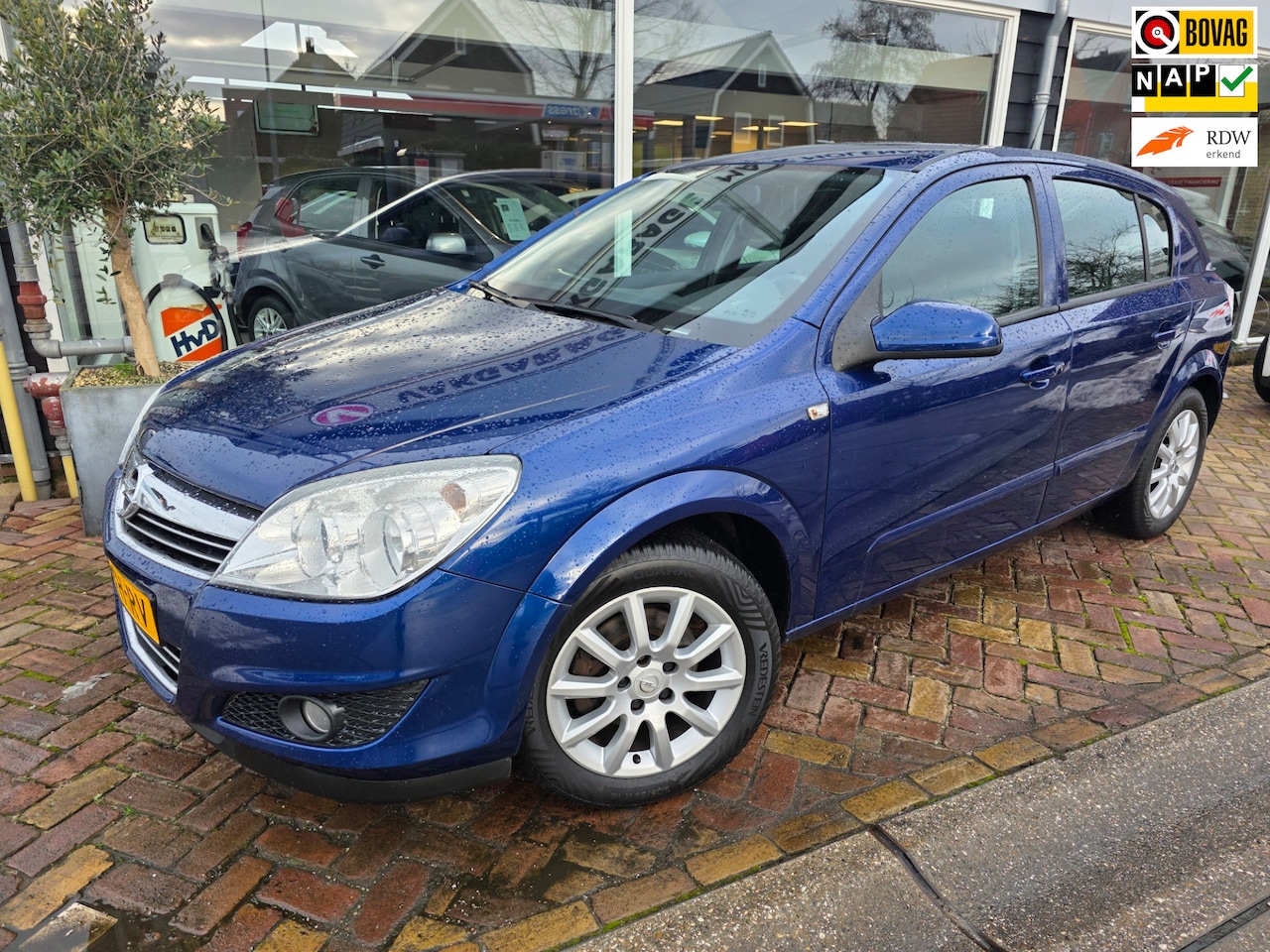 Opel Astra - 1.6 Temptation 1.6 Temptation,nette en goed onderhouden auto - AutoWereld.nl