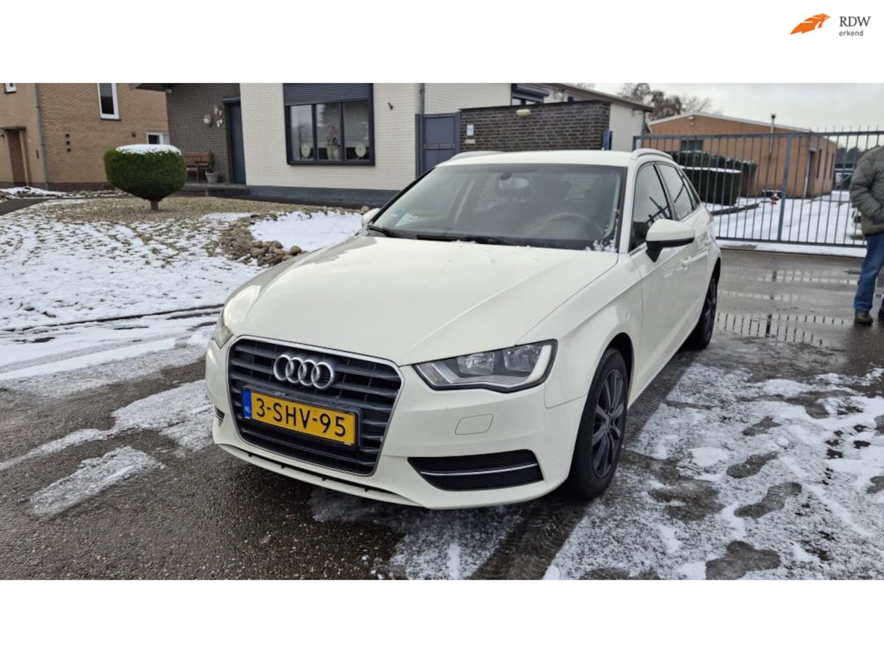 Audi A3 Sportback - 1.6 TDI Ambition 1 EIGENAAR - AutoWereld.nl