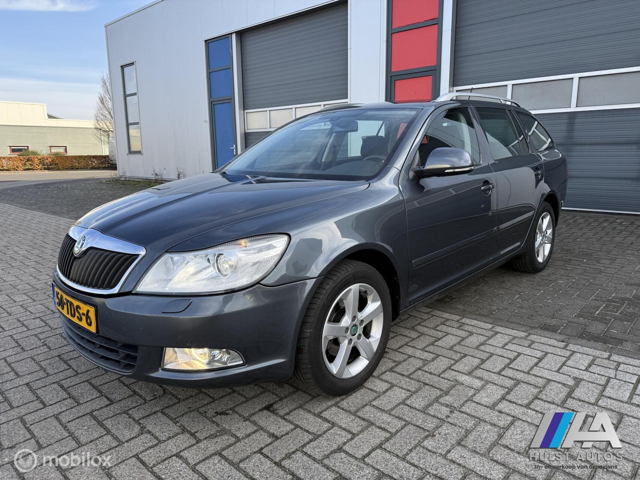 Skoda Octavia Combi - 1.4 TSI Greentech Elegance Business Line Airco / Navi / Cruise / Elektr. ramen / Parkeers. - AutoWereld.nl