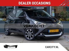Toyota Aygo - 1.0 VVT-i x-first / Carplay / Camera / Subwoofer / LM velgen