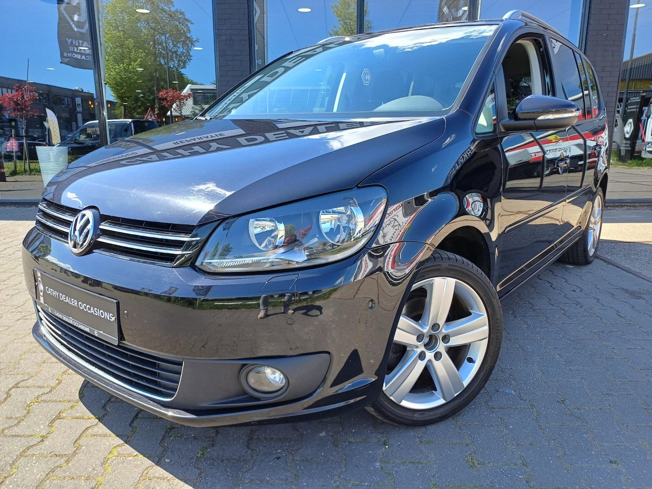 Volkswagen Touran - 1.4 TSI Highline 7-Persoons Climate Cruise LM-Velgen - AutoWereld.nl