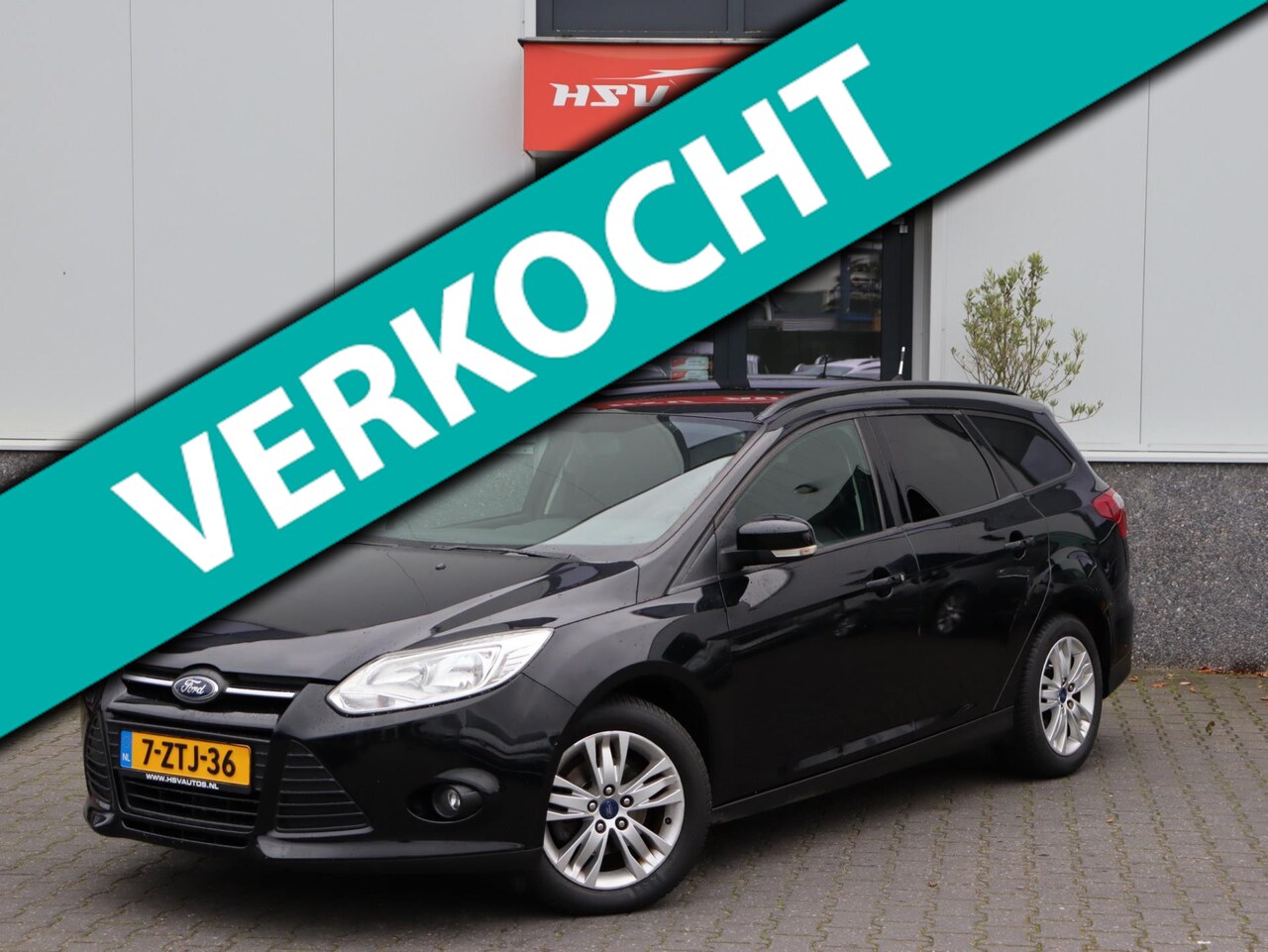 Ford Focus Wagon - 1.0 EcoBoost Lease Titanium airco LM cruise - AutoWereld.nl