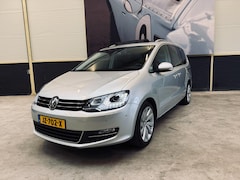 Volkswagen Sharan - 2.0 TSI Highline Automaat|7 zitter|Leder|Panodak|Dynaudio|Vol