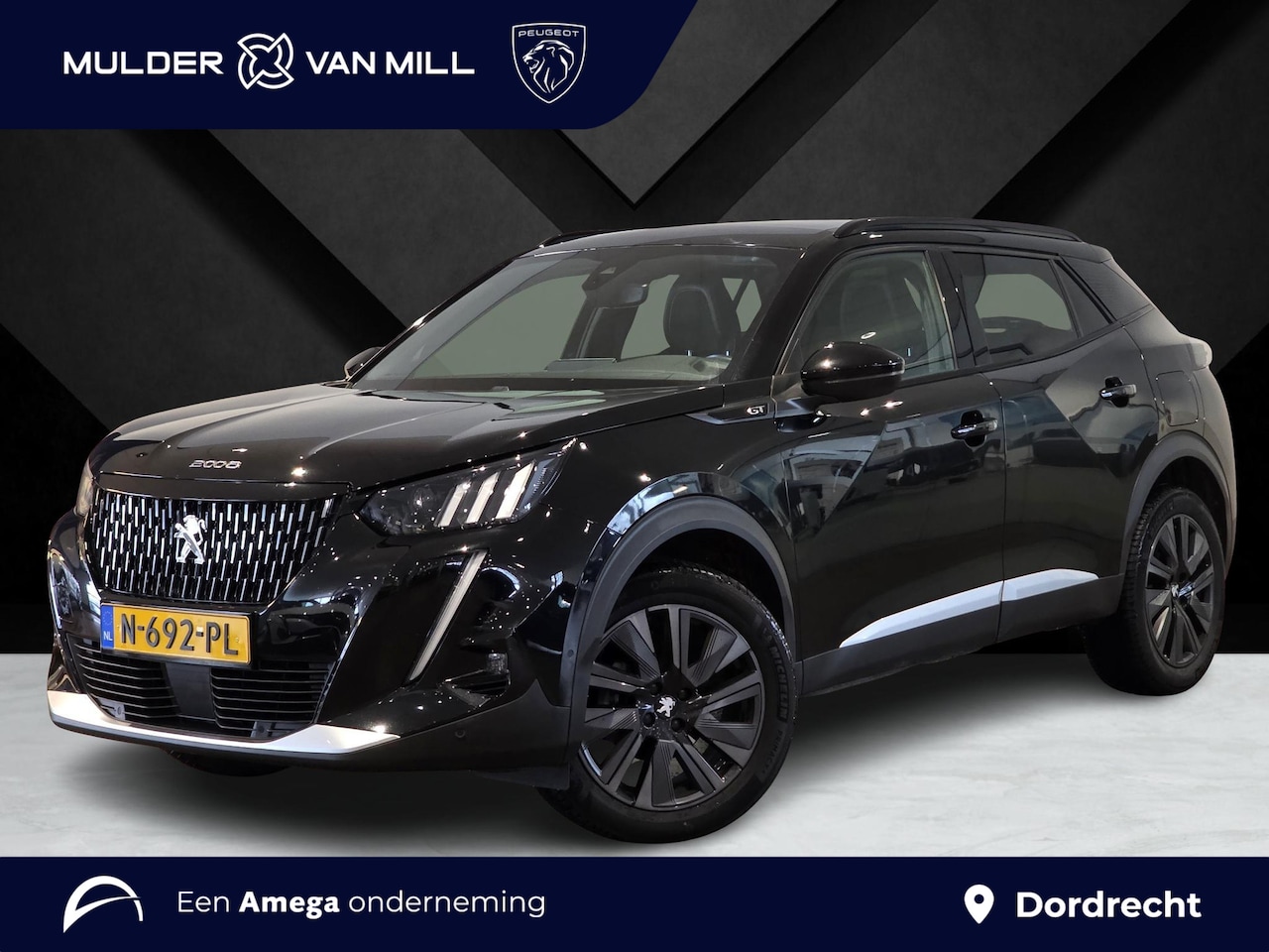 Peugeot 2008 - GT Pack 1.2 Turbo 130pk EAT8 | SCHUIF/KANTELDAK | ALCANTARA/LEDER | STOELVERW. | 18" LM 'E - AutoWereld.nl