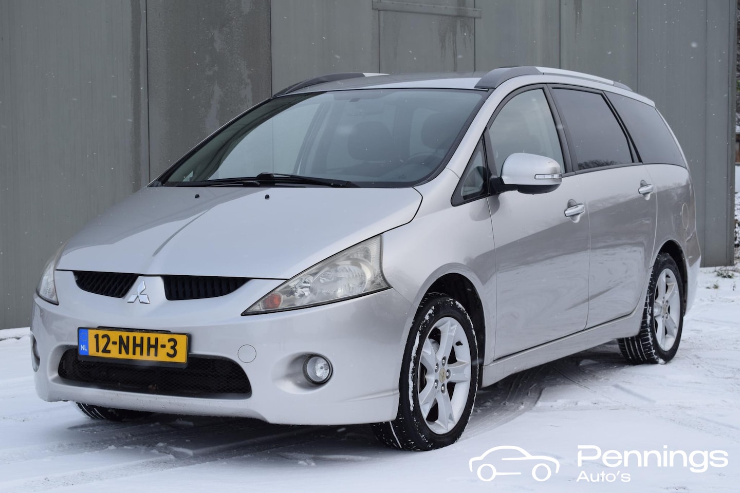 Mitsubishi Grandis - 2.4-16V Limited 2.4-16V Limited - AutoWereld.nl