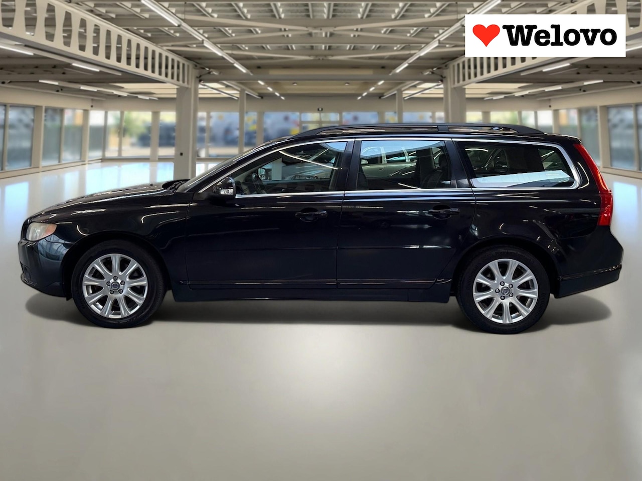 Volvo V70 - 2.5T Summum Incl. BTW, Rijklaar+Garantie.. - AutoWereld.nl