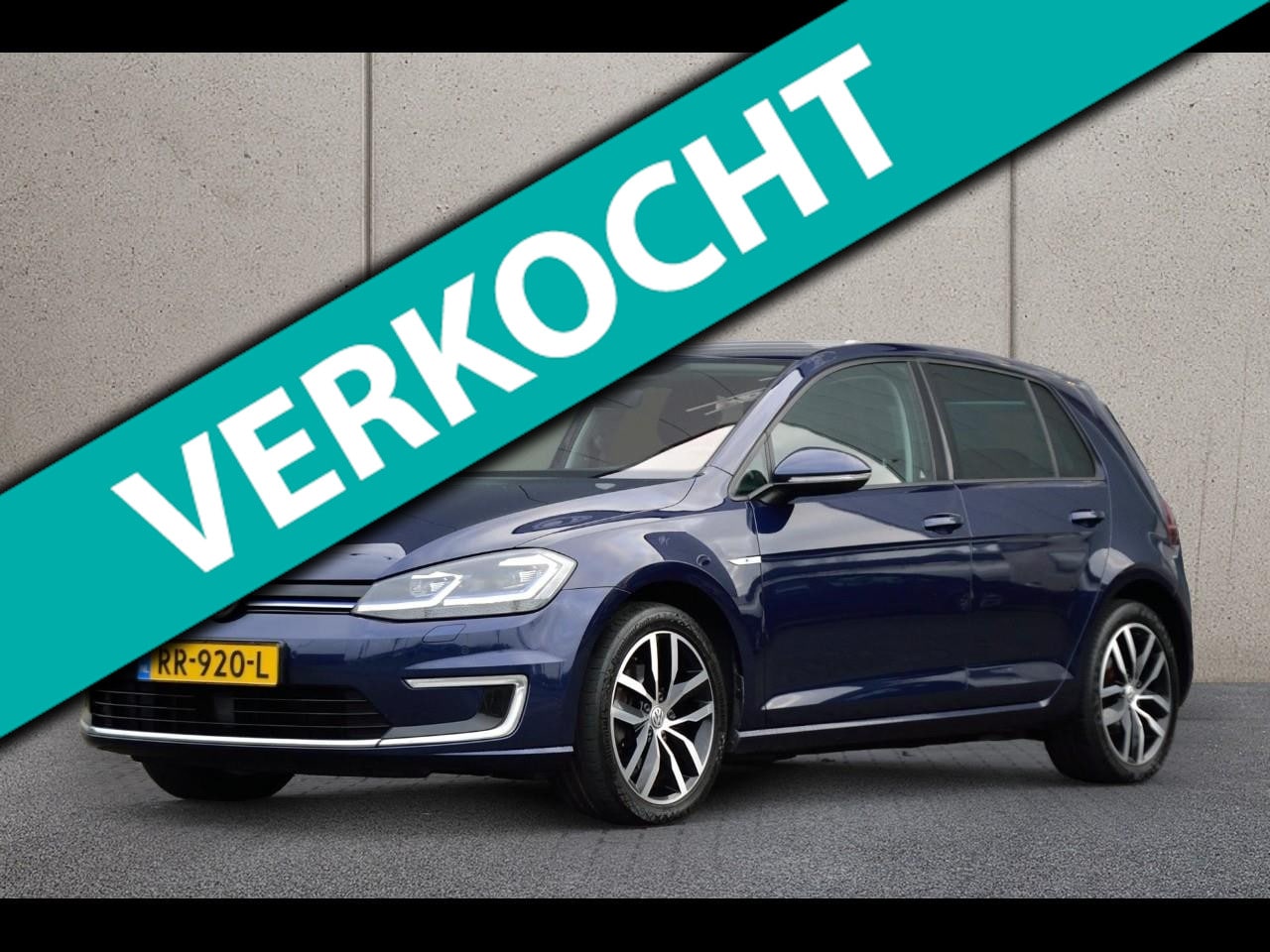 Volkswagen e-Golf - Volkswagen E-Golf | SOH 90% | ACC | Achteruitrijcamera | Dynaudio | Keyless - AutoWereld.nl