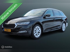 Skoda Octavia Combi - 1.0 TSI Sport/Business Edition Plus, Trekhaak, Donker glas, Stoelverwarming, Navi, App con