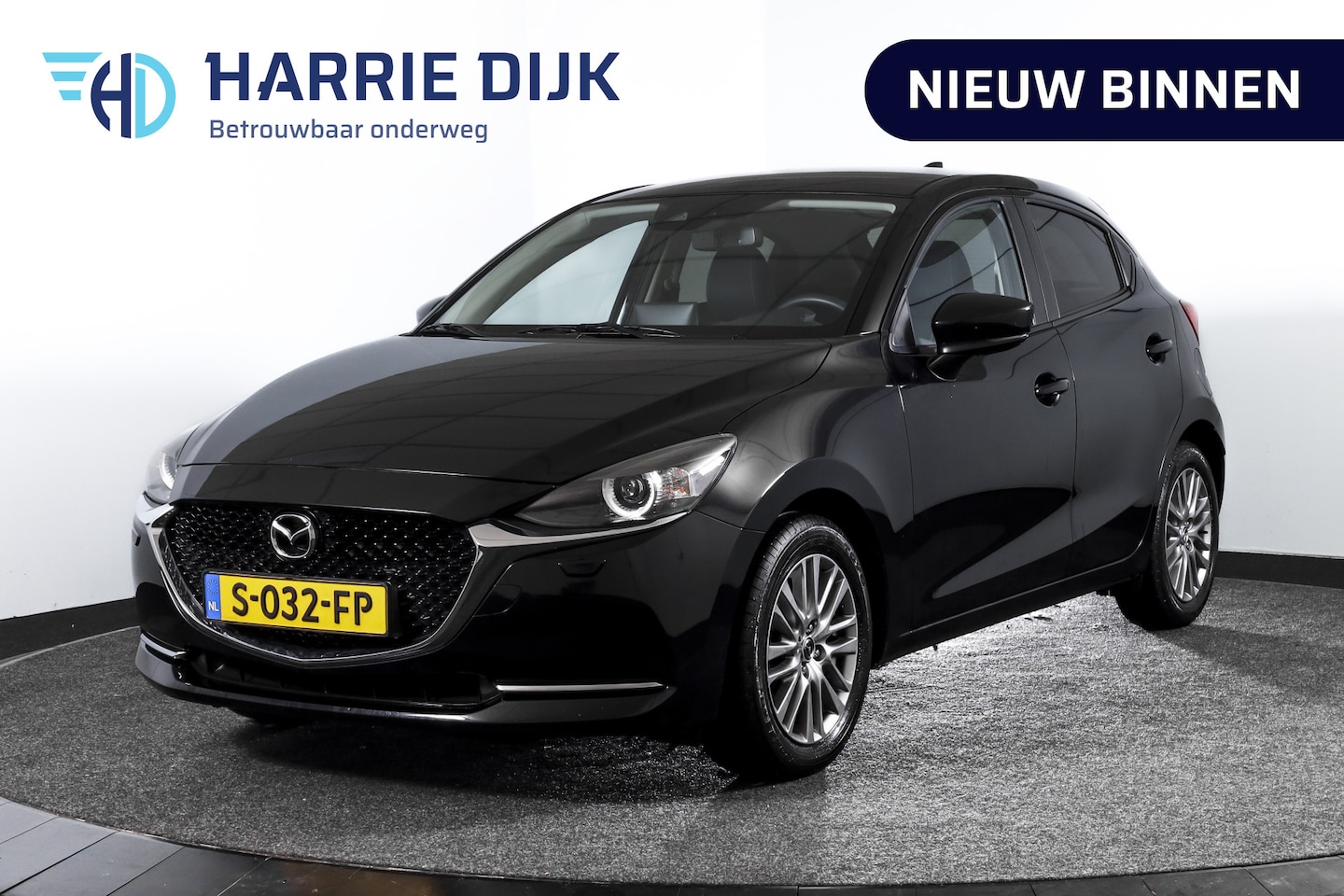 Mazda 2 - 1.5 Skyactiv-G 90 PK Luxury Orig. NL | Cruise | Stoel-+Stuurverw. | PDC | App. Connect | E - AutoWereld.nl
