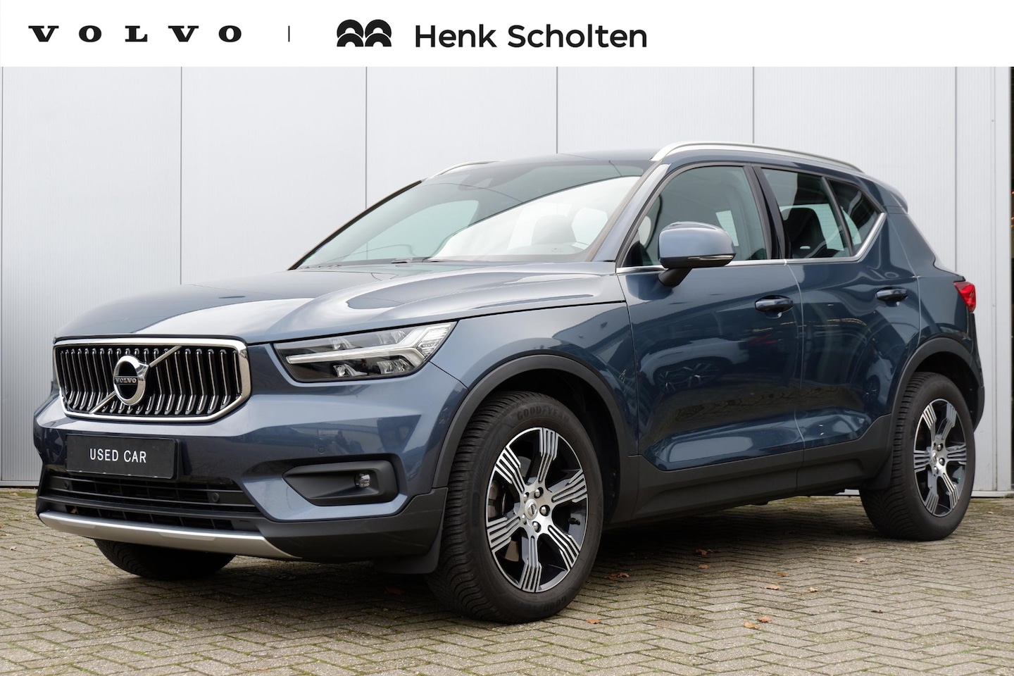 Volvo XC40 - 2.0 T4 Inscription | Parkeercamera | Keyless Entry | Elektrische Achterklep | Stoelverwarm - AutoWereld.nl