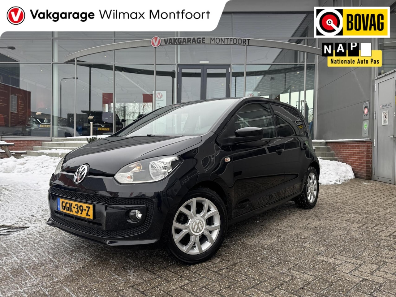 Volkswagen Up! - 1.0 high up!|Stoelverwarming|Fender Audio|Cruise|Navi|Parkeersensoren| - AutoWereld.nl