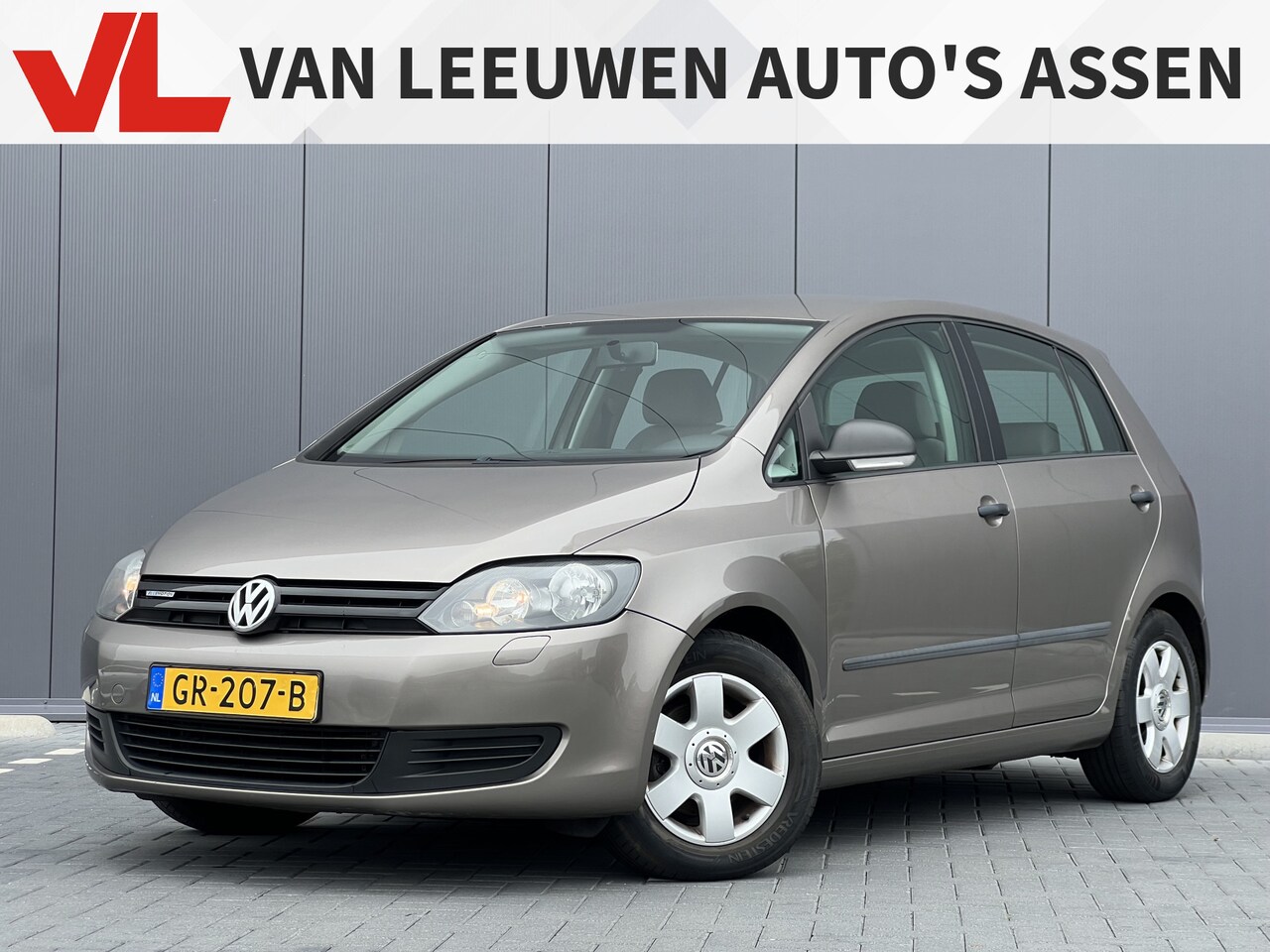 Volkswagen Golf Plus - 1.2 TSI Comfort Executive Line BlueMotion | Nieuwe APK | Trekhaak - AutoWereld.nl