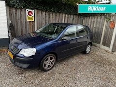 Volkswagen Polo - 1.2 OPTIVE