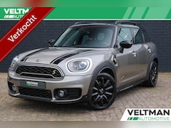 MINI Countryman - 2.0 Cooper SE ALL4 Chili STOELVERWARMING HARMAN KARDON LEDER LED