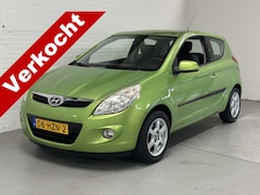 Hyundai i20 - 1.2i DynamicVersion AIRCO / LMV / ELK. PAKKET