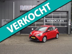 Toyota Aygo - 1.0 VVT-i x-play Carplay Airco Camera Elek Pakket 5Deurs 2022bj GARANTIE