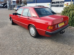 Mercedes-Benz 190-serie - 1.8 E Standard