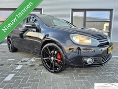 Volkswagen Golf - 1.4 TSI Highline 19" CLIMA CRUISE PDC