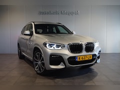 BMW X3 - xDrive20i M-Sport/// | Adaptieve LED | Trekhaak | Panoramadak | HiFi | Shadow line |