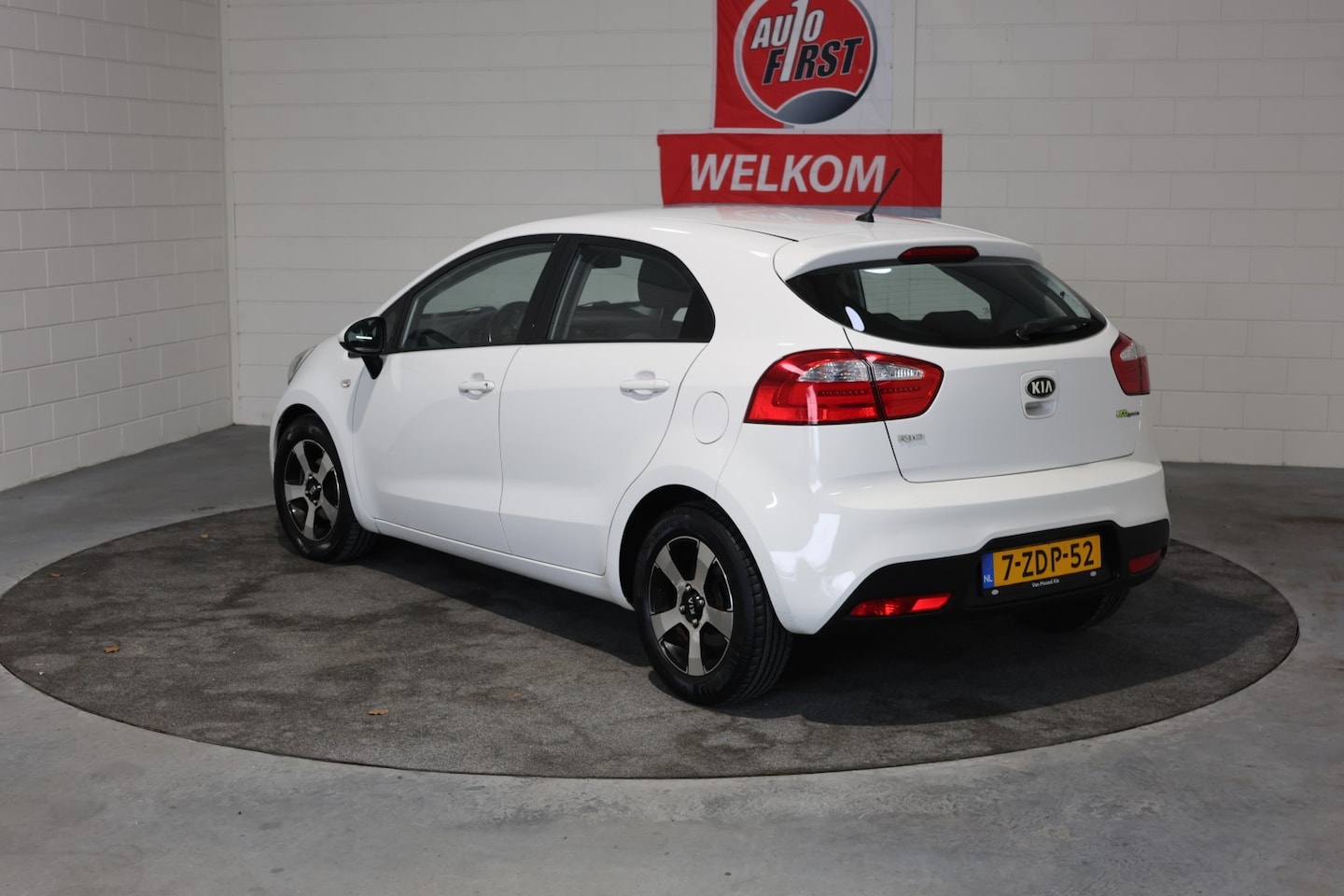 Kia Rio - 1.2 CVVT BusinessLine 1.2 CVVT BusinessLine, Airco, Cruise control, Lichtmetaal, Dealer onderhouden, NL auto, 2e - AutoWereld.nl