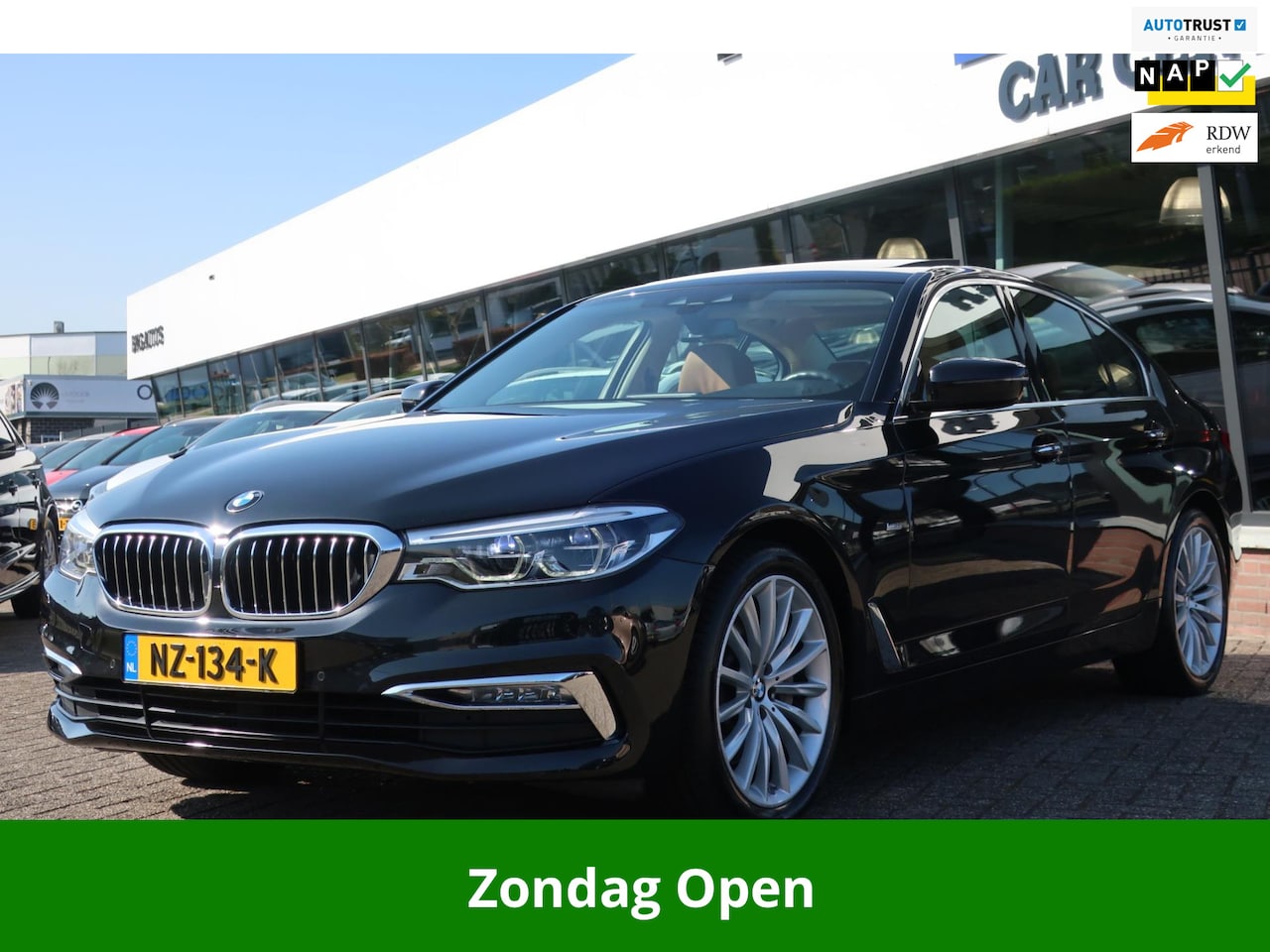 BMW 5-serie - 530i High Executive 2e EIGENAAR_LED_COMFORTSIT_PANO_19-INCH. - AutoWereld.nl
