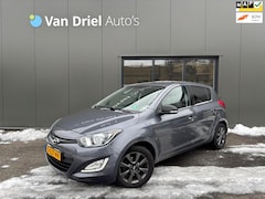 Hyundai i20 - 1.2i Go / Airco / Navigatie / 1e Eigenaar