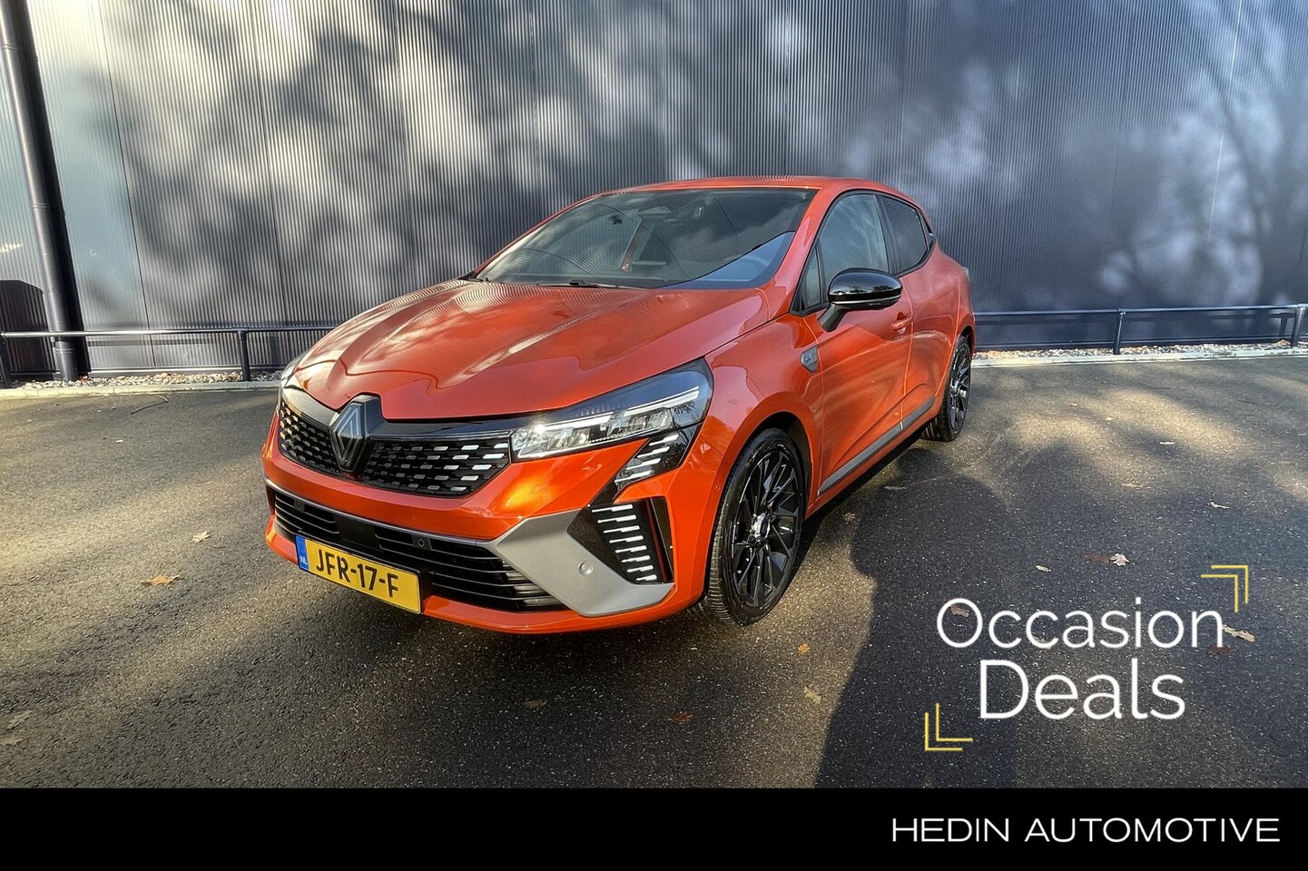 Renault Clio - 1.6 E-Tech Full Hybrid 145 esprit Alpine | NAVIGATIE | CAMERA | PARKEERSENSOREN | - AutoWereld.nl