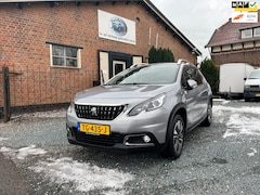 Peugeot 2008 - 1.2 PureTech Allure ( Navigatie + Climate controle + Automaat )
