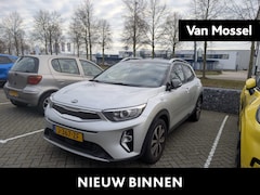 Kia Stonic - 1.0 T-GDi MHEV DynamicPlusLine | AIRCO | NAVIGATIE | TREKHAAK | CLIMATE CONTROL |