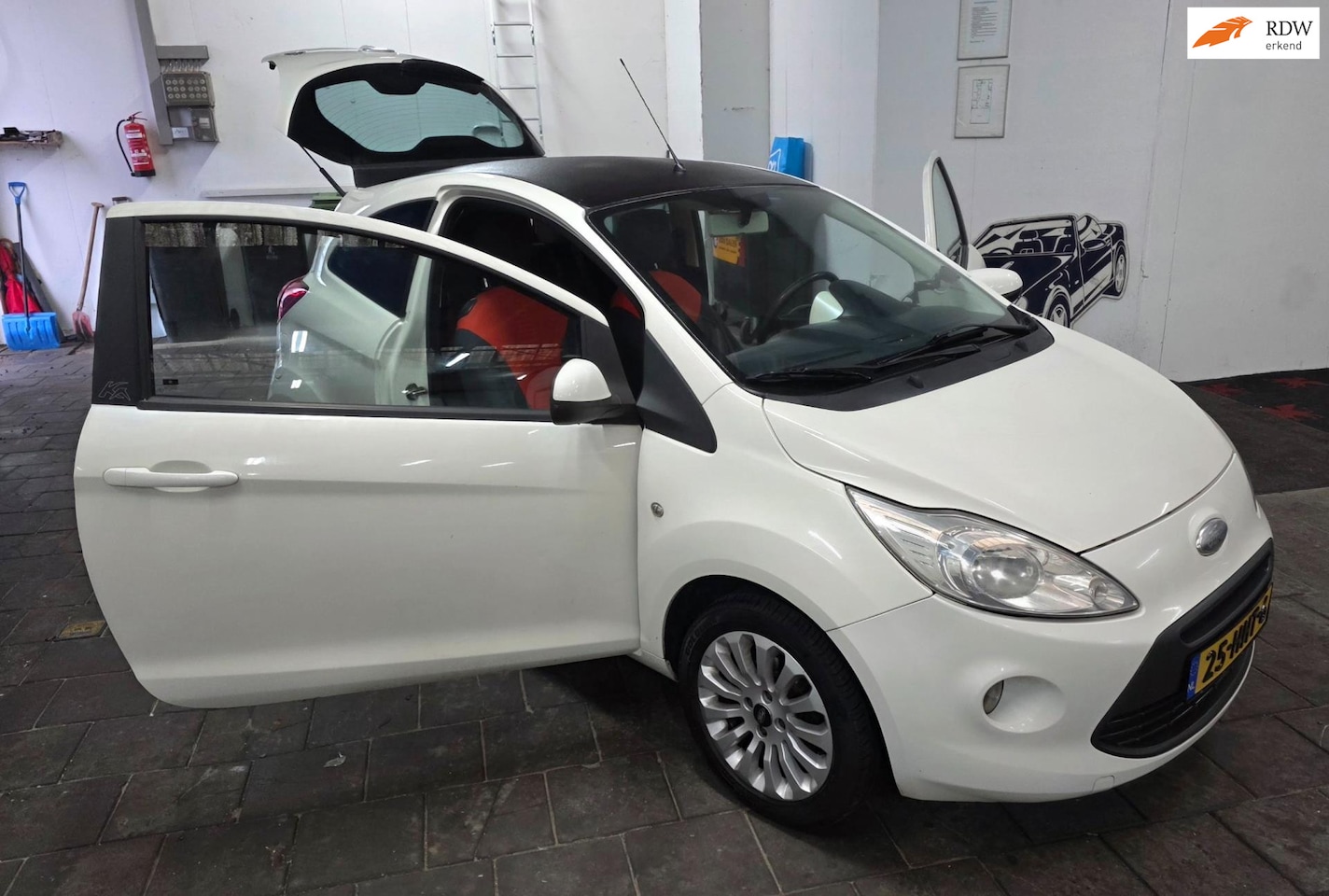 FORD KA